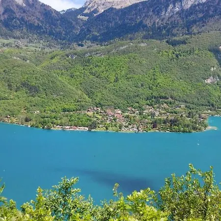Avec Terrasse Sur Lac, Confort, Dans Avec Et Ponton Privee Apartment Duingt